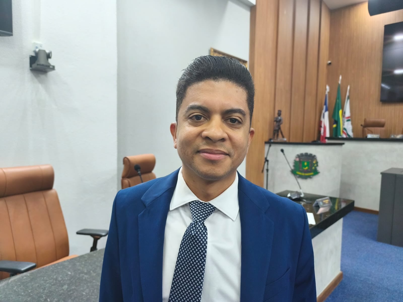Uefs repudia declarações de vereador Ismael Bastos sobre a universidade